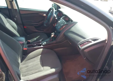 2015 Ford Focus Se from USA, damaged, VIN 1FADP3F29FL330191